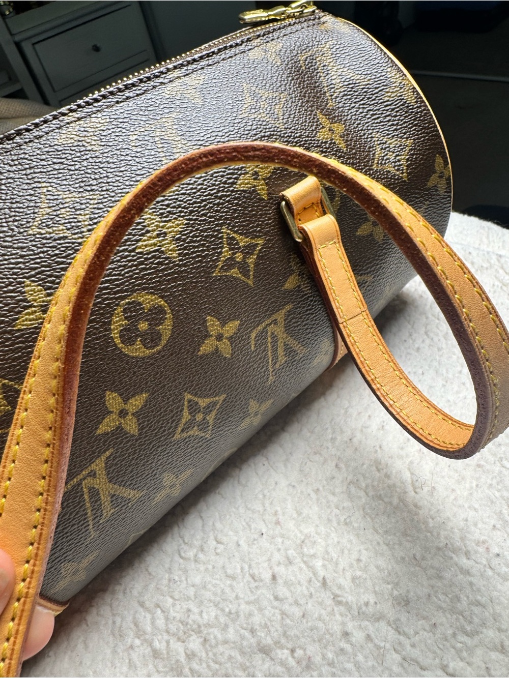 LOUIS VUITTON Authentic Papillon 30 in Monogram canvas For Mommy and daughter - Picture 9 of 16